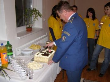Krájanie torty Krájanie torty
