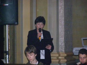 Riaditeľka ZUŠ Mgr. Ružena Hromádková predstavila Riaditeľka ZUŠ Mgr. Ružena Hromádková predstavila