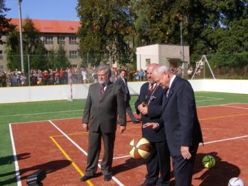 Priamo na ihrisku Priamo na ihrisku