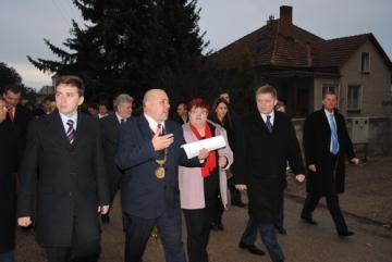 Prehliadka obce - pri Materskej škole Prehliadka obce - pri Materskej škole