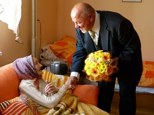 Fotogaléria Oslava narodenín najstaršej občianky Pruského (8) Oslava narodenín najstaršej občianky Pruského
